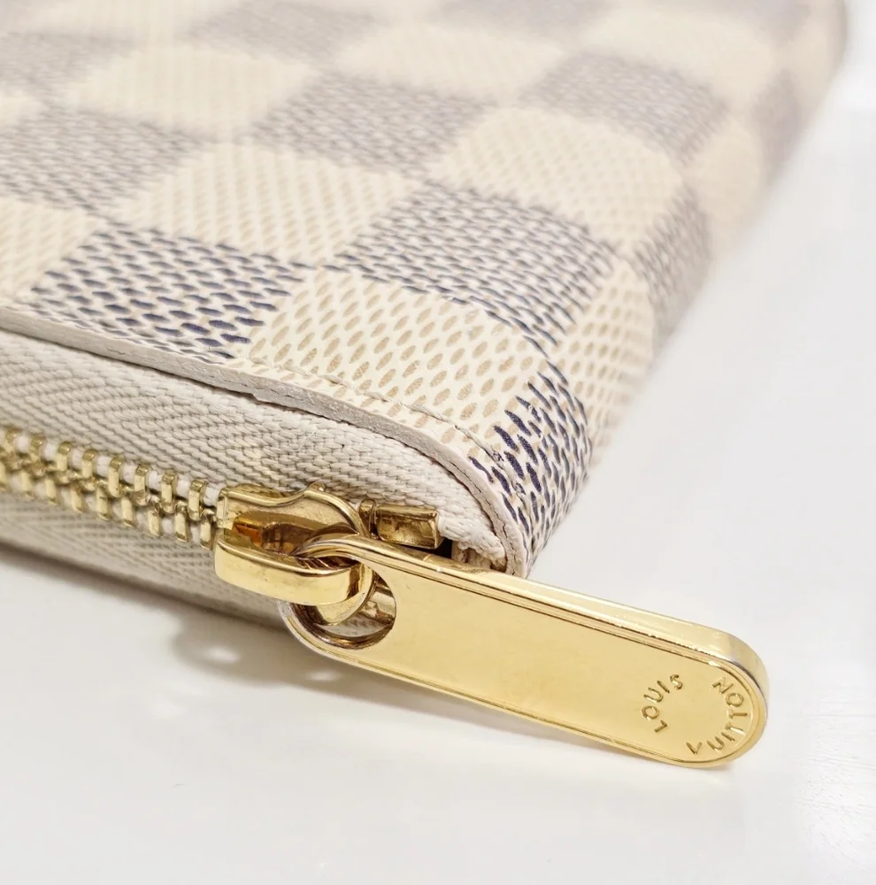 ✨️Authentic Louis Vuitton Zippy Small Damier Azur - Picture 13 of 13